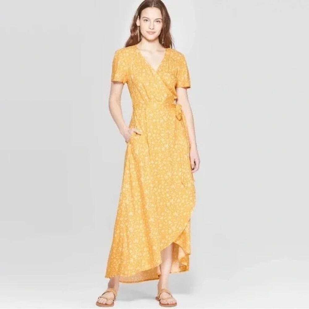 Universal Thread Yellow & White Floral Hi Low Wrap Dress Size XS Long Maxi Dress